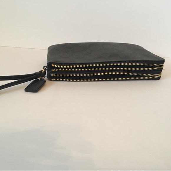 Coach wristlet wallet double zip - Picture 8 of 8